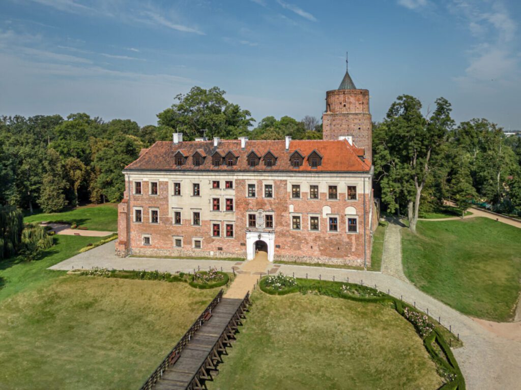 Zamek w Uniejowie 1