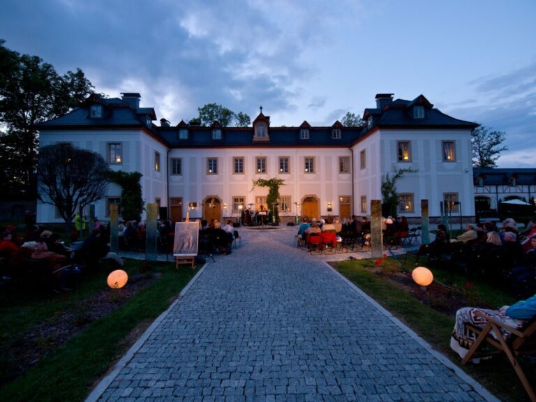 Hotel Pałac Pakoszów