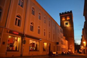 Krzywa Wieża w Ząbkowicach Śląskich