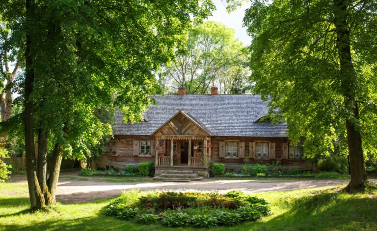 Muzeum-Skansen Kurpiowski im. Adama Chętnika w Nowogrodzie