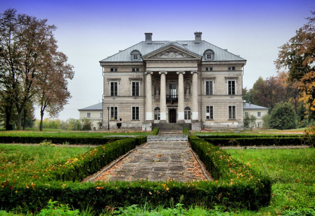 Palac Lubomirskich w Niezdowie
