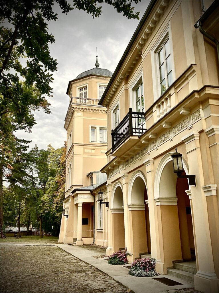 Pałac Ostrowskich