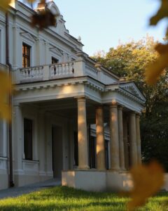Pałac Wielopolskich w Częstocicach