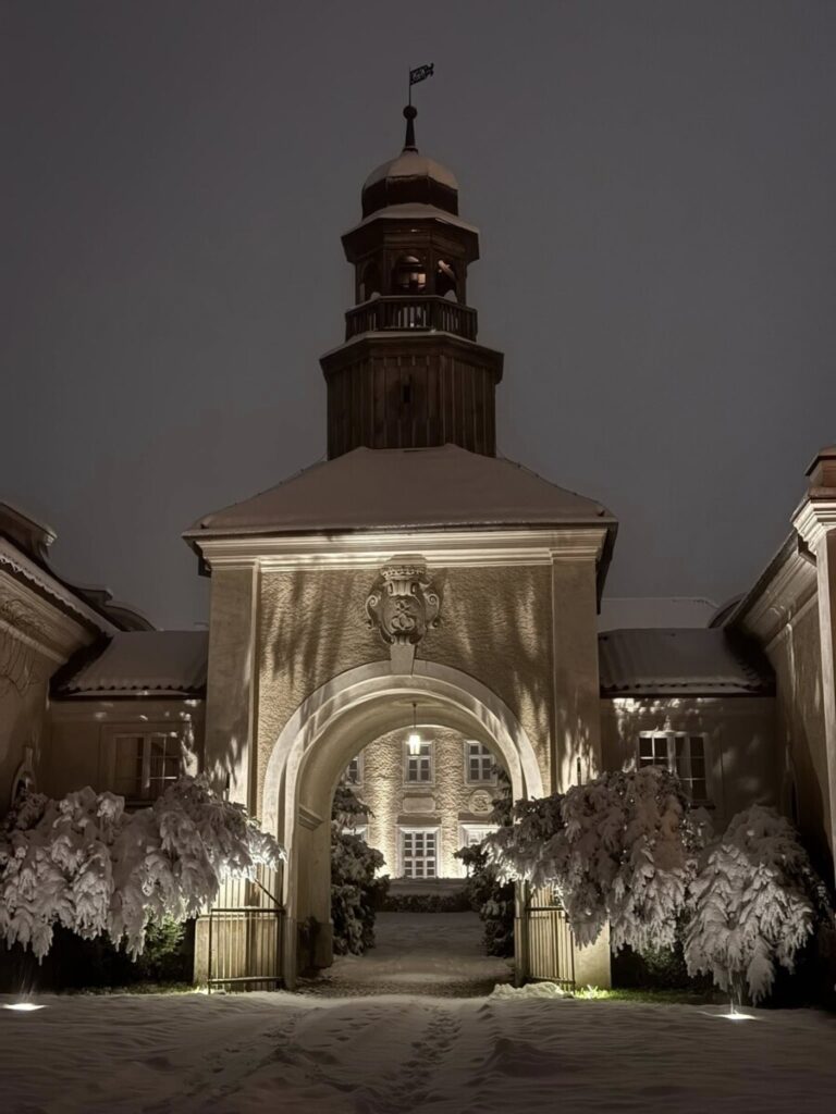 Pałac i Folwark Galiny