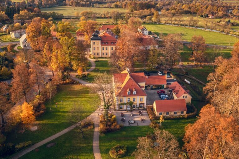 Pałac w Łomnicy