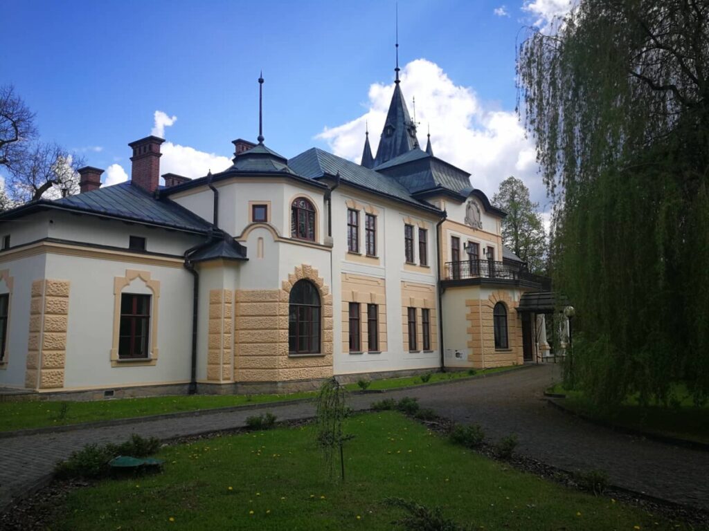 Pałac w Olszanicy