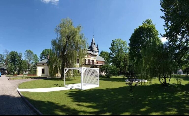 Pałac w Olszanicy