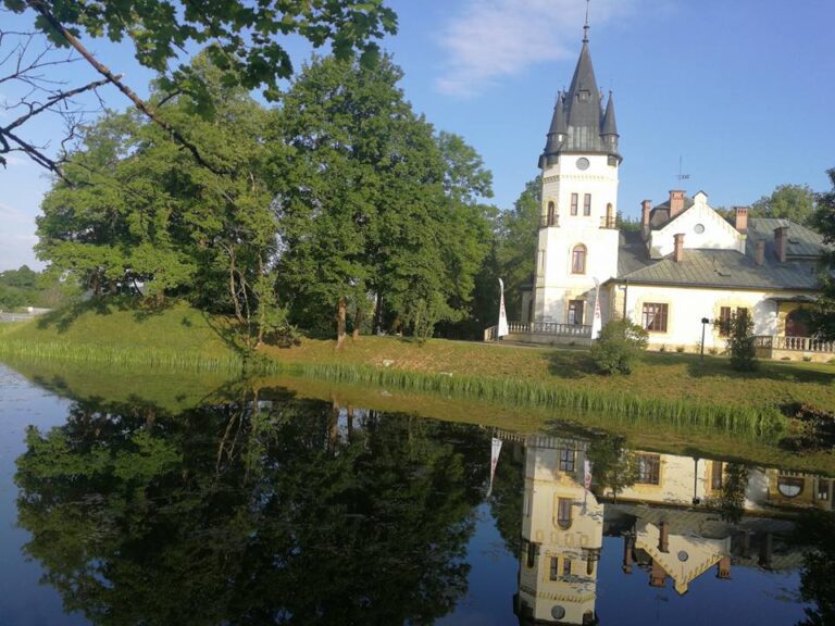 Pałac w Olszanicy
