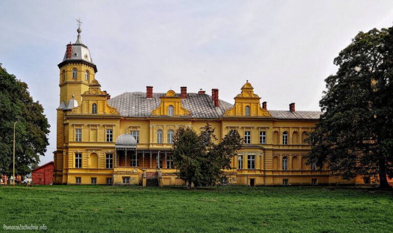 Pałac w Stuchowie