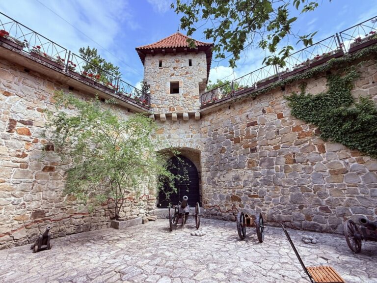 Zamek Tropsztyn
