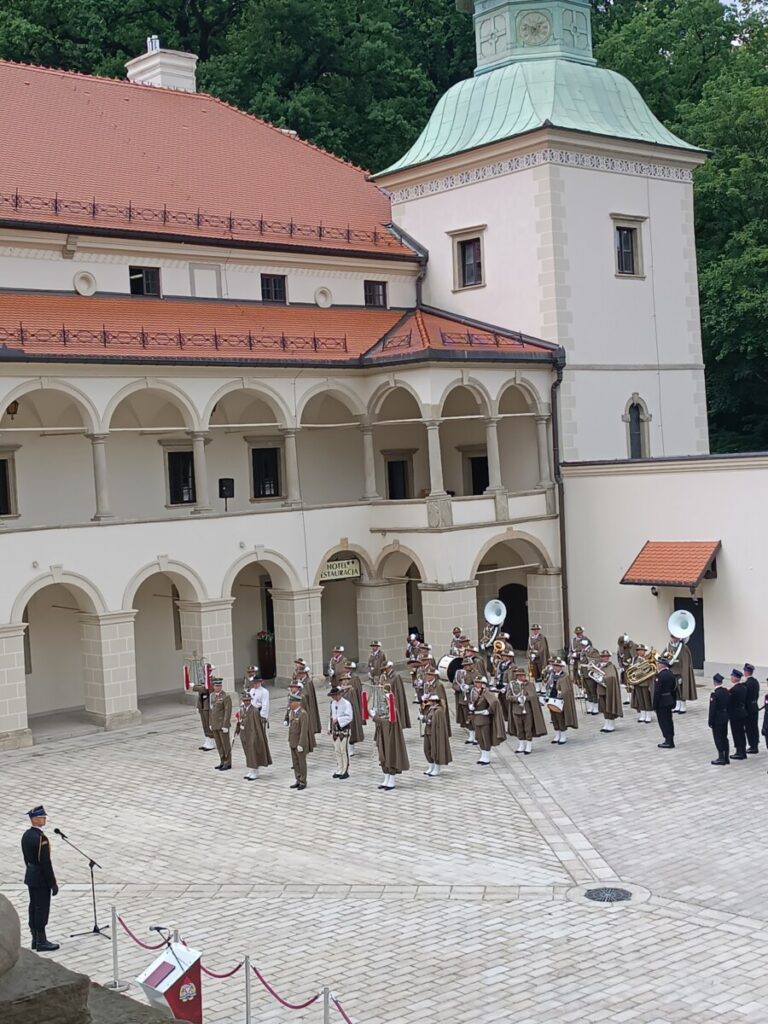 Zamek w Suchej Beskidzkiej