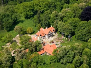 Zespół dworski w Świerznie