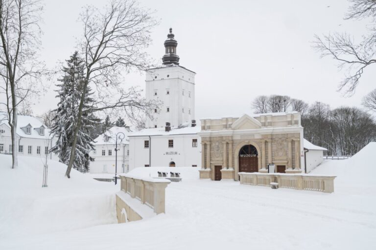 Zespół pałacowo-parkowy Radziwiłłów