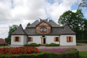 Muzeum Wnętrz Dworskich w Ożarowie