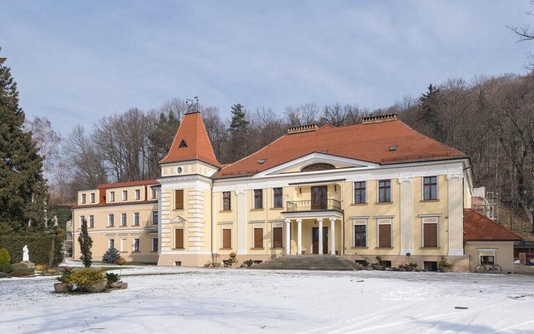 Pałac Oppersdorfów w Ołdrzychowicach Kłodzkich