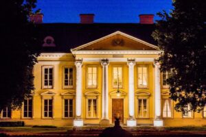 Pałac Walewskich w Walewicach