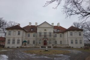 Pałac w Bojadłach