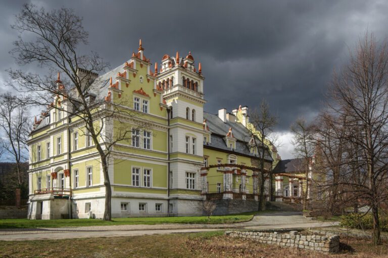 Pałac w Kłonicach