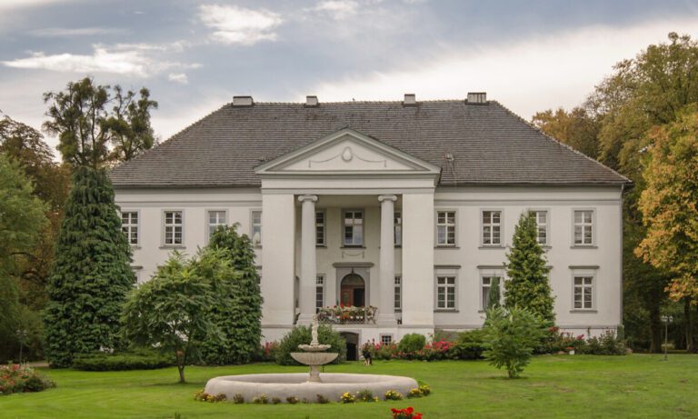 Pałac w Maciejowie