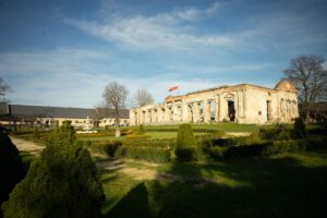 Zamek Rycerski w Sobkowie