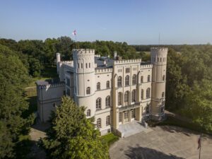 Zamek Wielkopolski w Rokosowie