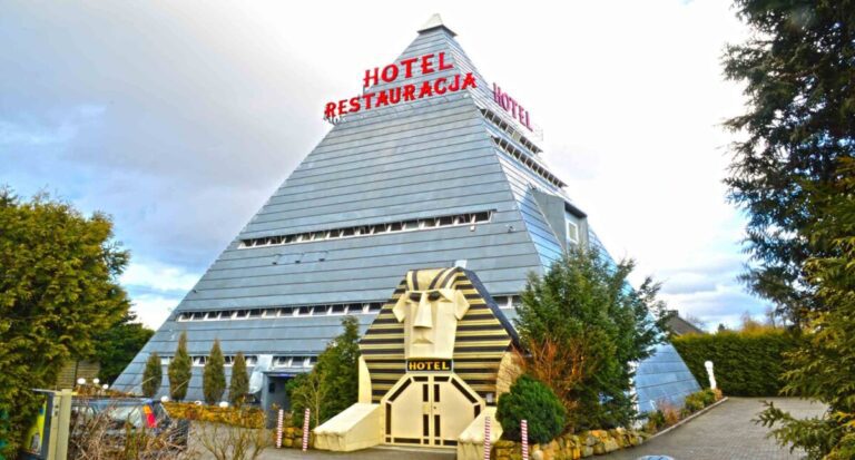 Hotel apartamentowy Piramida Boleslawiec