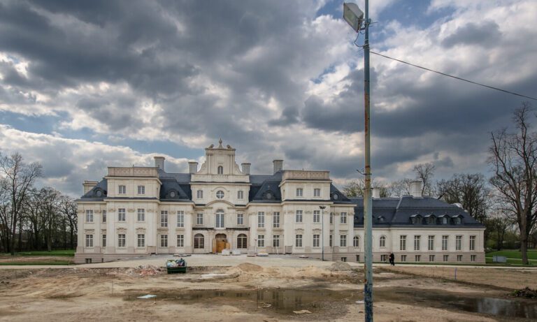 Pałac w Chróstniku