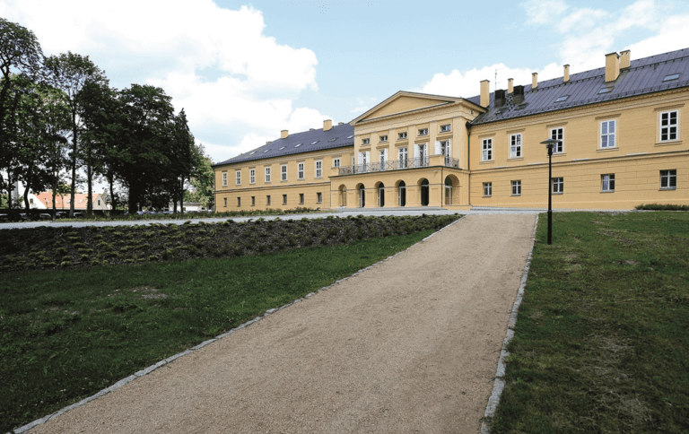 Pałac w Koszęcinie