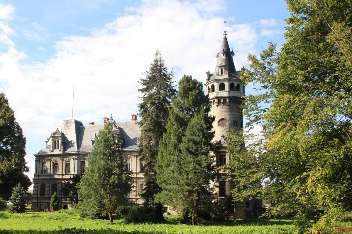 Pałac w Rysiowicach
