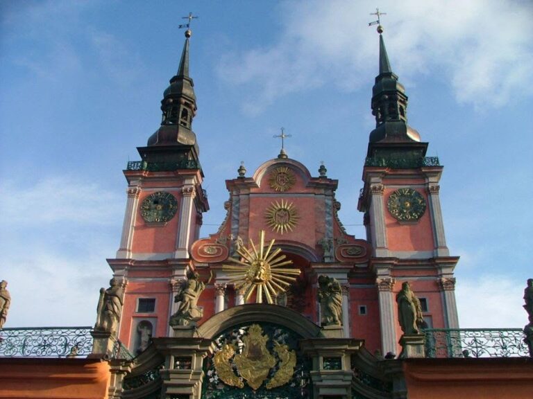 Sanktuarium Maryjne w Świętej Lipce