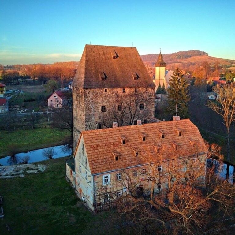 Wieża Książęca w Siedlęcinie